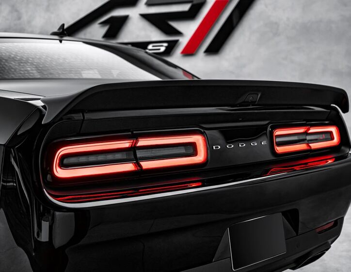 Dodge Challenger 9