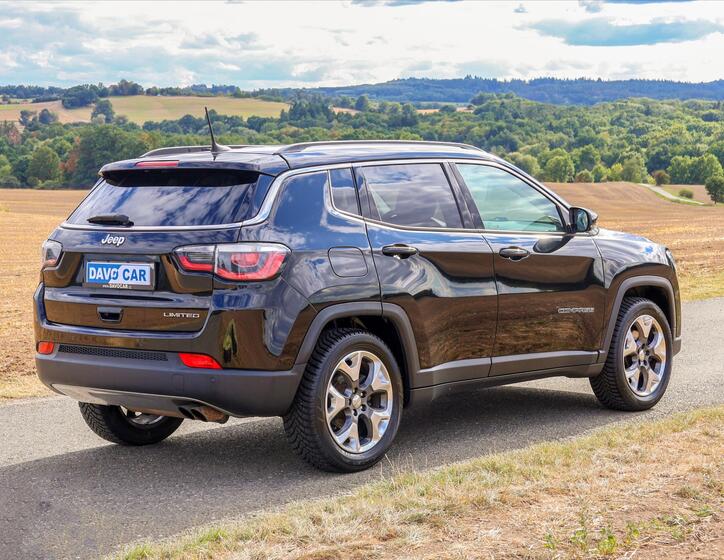 Jeep Compass 7