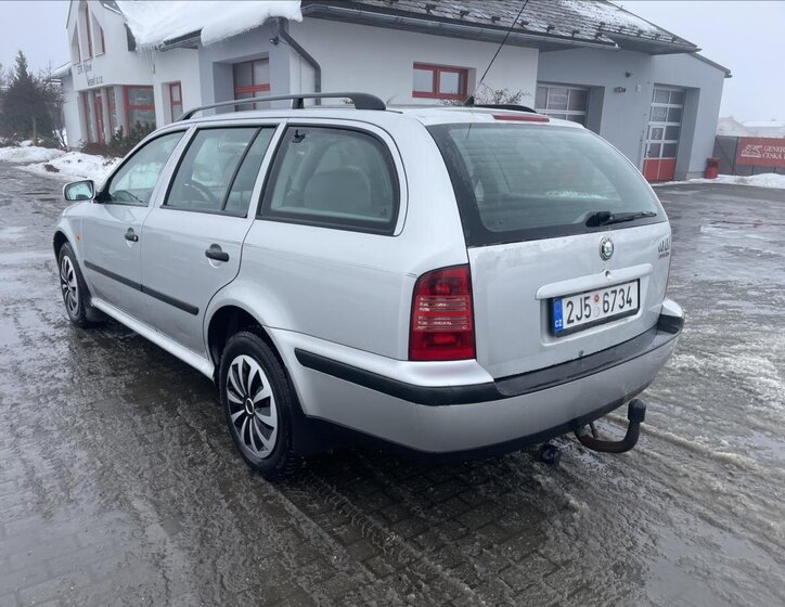 Škoda Octavia Kombi 1,9 l 66 kw