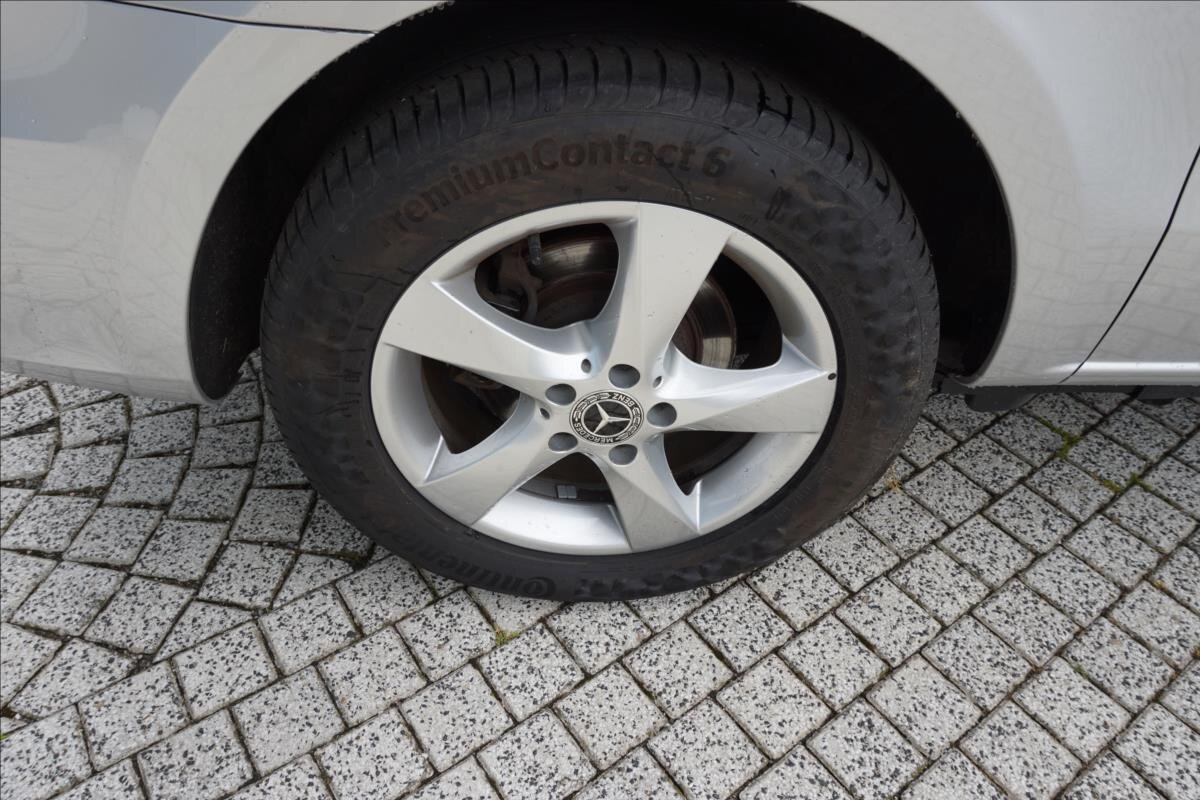 Mercedes-Benz Třídy V VAN-Minibus 2,0 l 174 kw