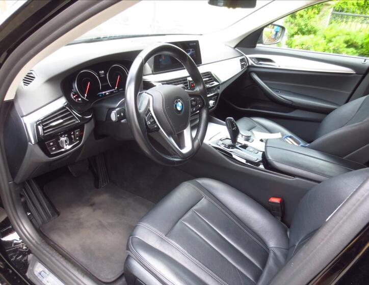 BMW Řada 5 12