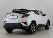 Toyota C-HR SUV 1,8 l 72 kw