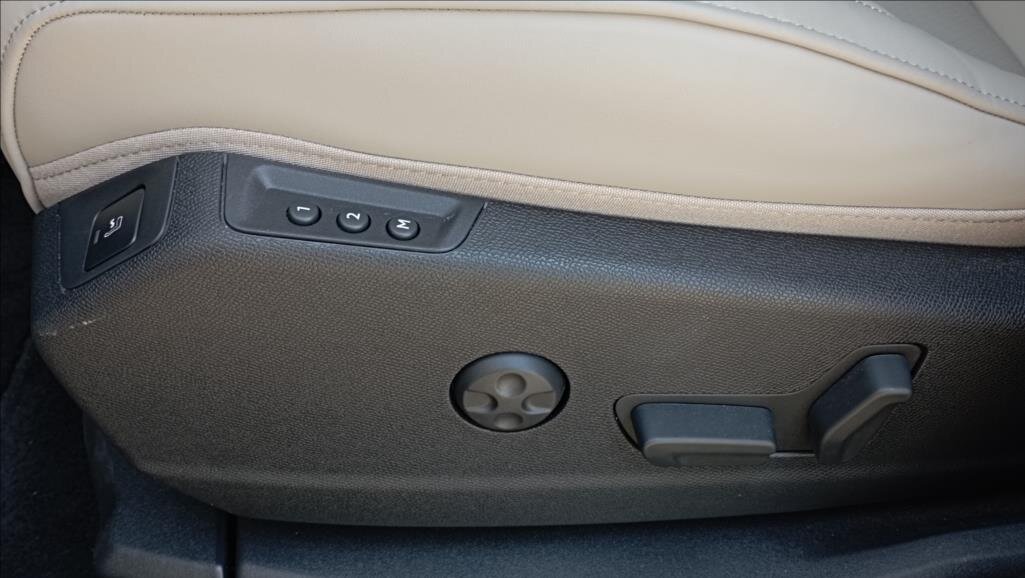 DS Automobiles DS7 SUV 1,6 l 147 kw