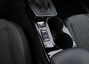 Peugeot 2008 SUV / Terénní 1,2 l 74 kw