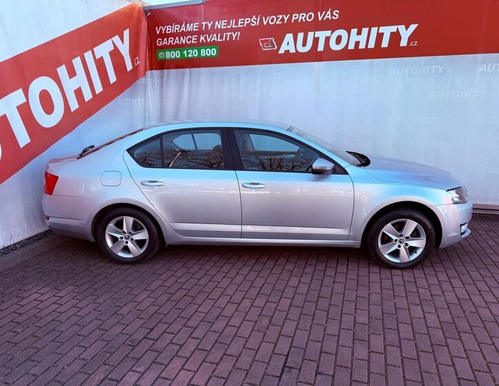 Škoda Octavia Liftback 1,6 l 77 kw