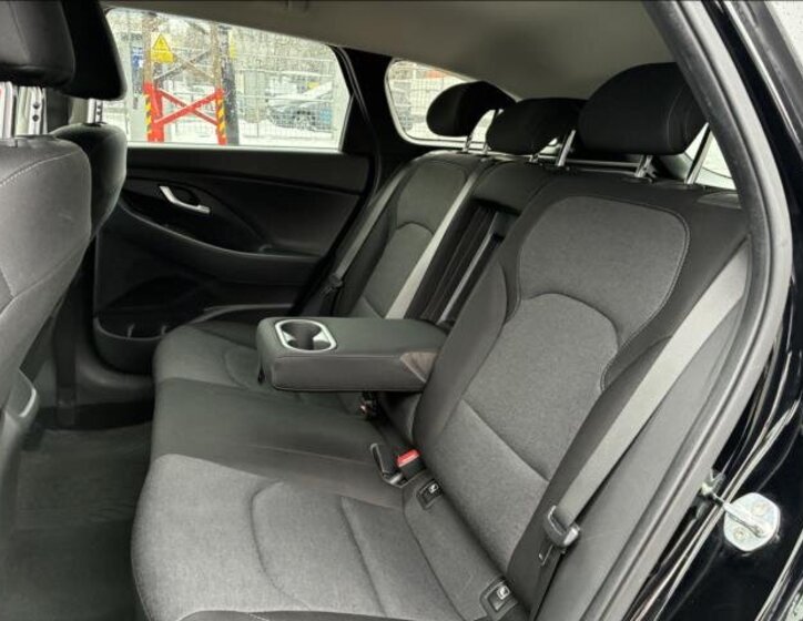 Hyundai i30 Kombi 998,0 88 kw