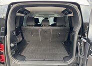 Land Rover Defender SUV 3,0 l 221 kw