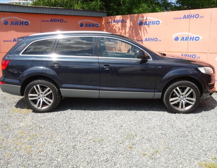 Audi Q7 SUV / Terénní 4,2 l 257 kw