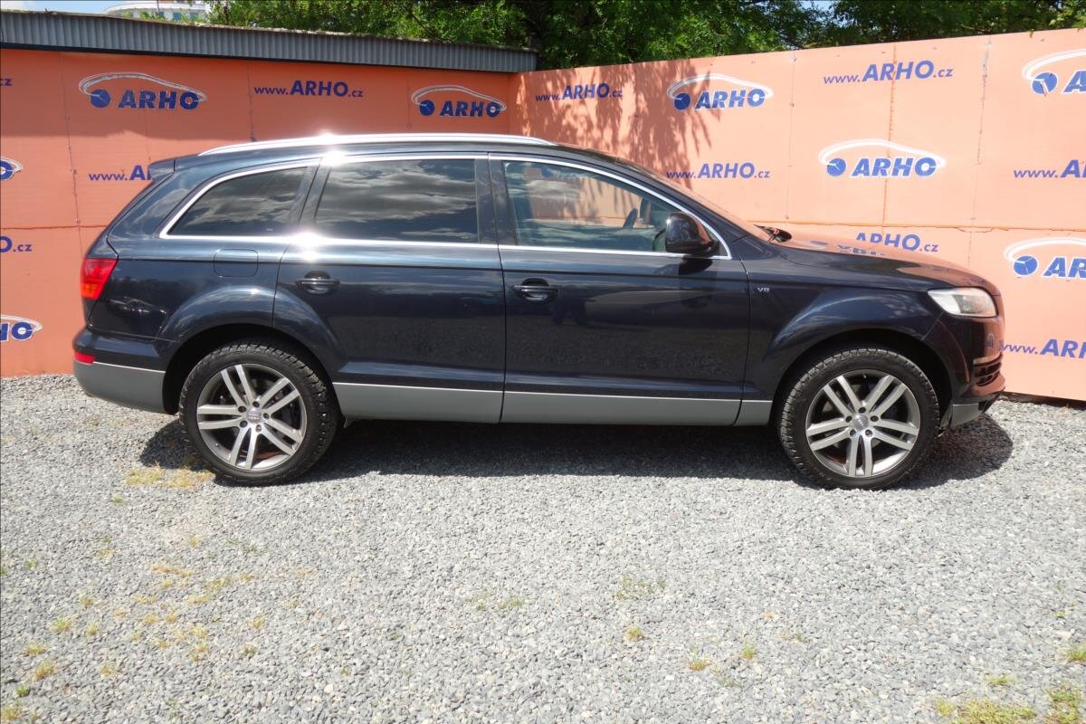 Audi Q7 SUV / Terénní 4,2 l 257 kw