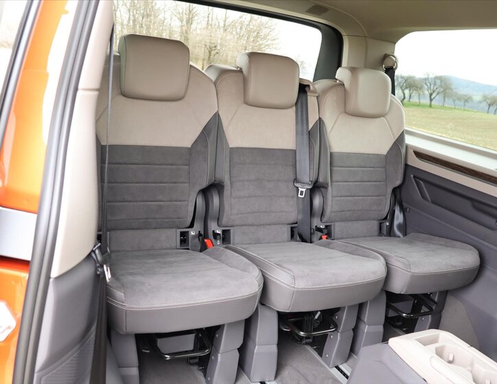 Volkswagen Multivan MPV 2,0 l 110 kw