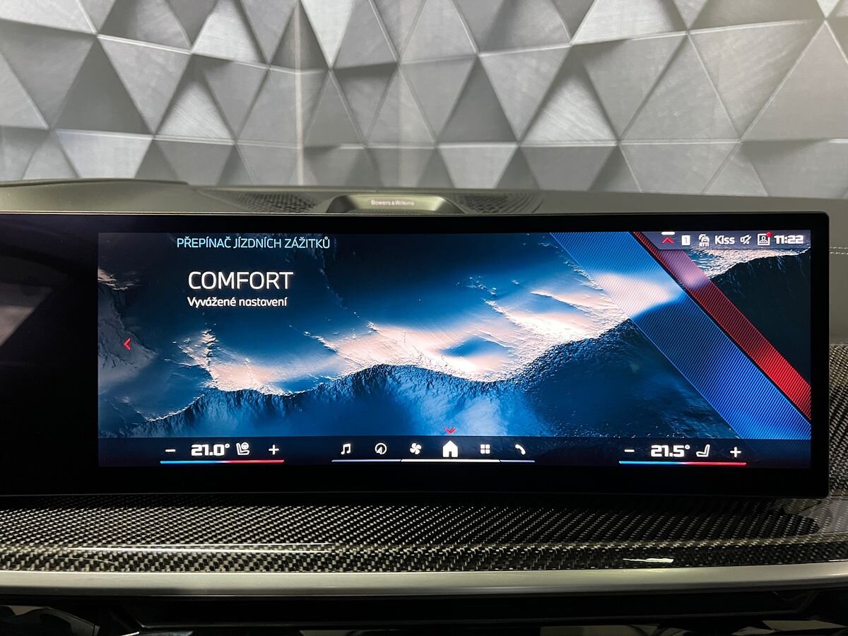 BMW X7 SUV / Terénní 4,4 l 390 kw