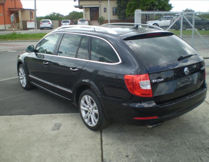 Škoda Superb Kombi 2,0 l 125 kw