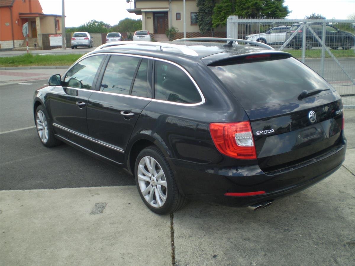 Škoda Superb Kombi 2,0 l 125 kw