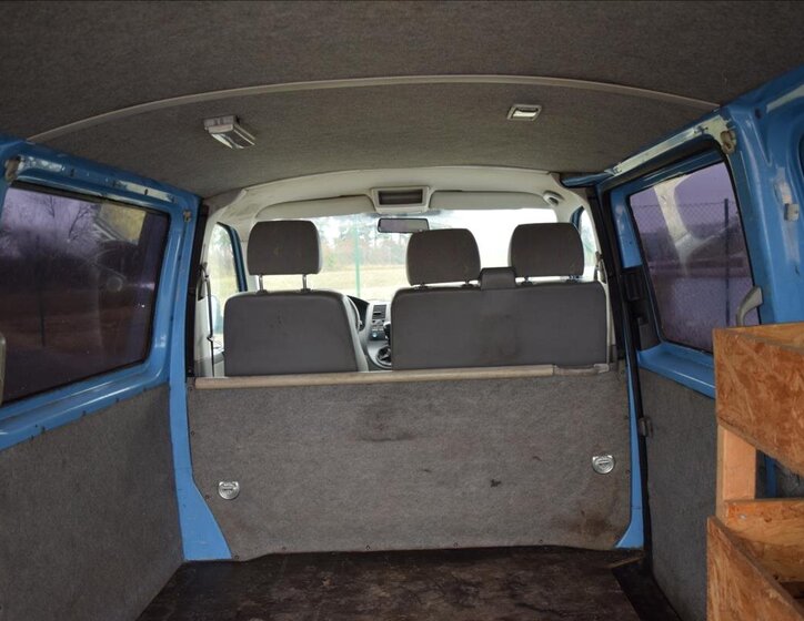 Volkswagen Transporter Kombi 2,5 l 96 kw