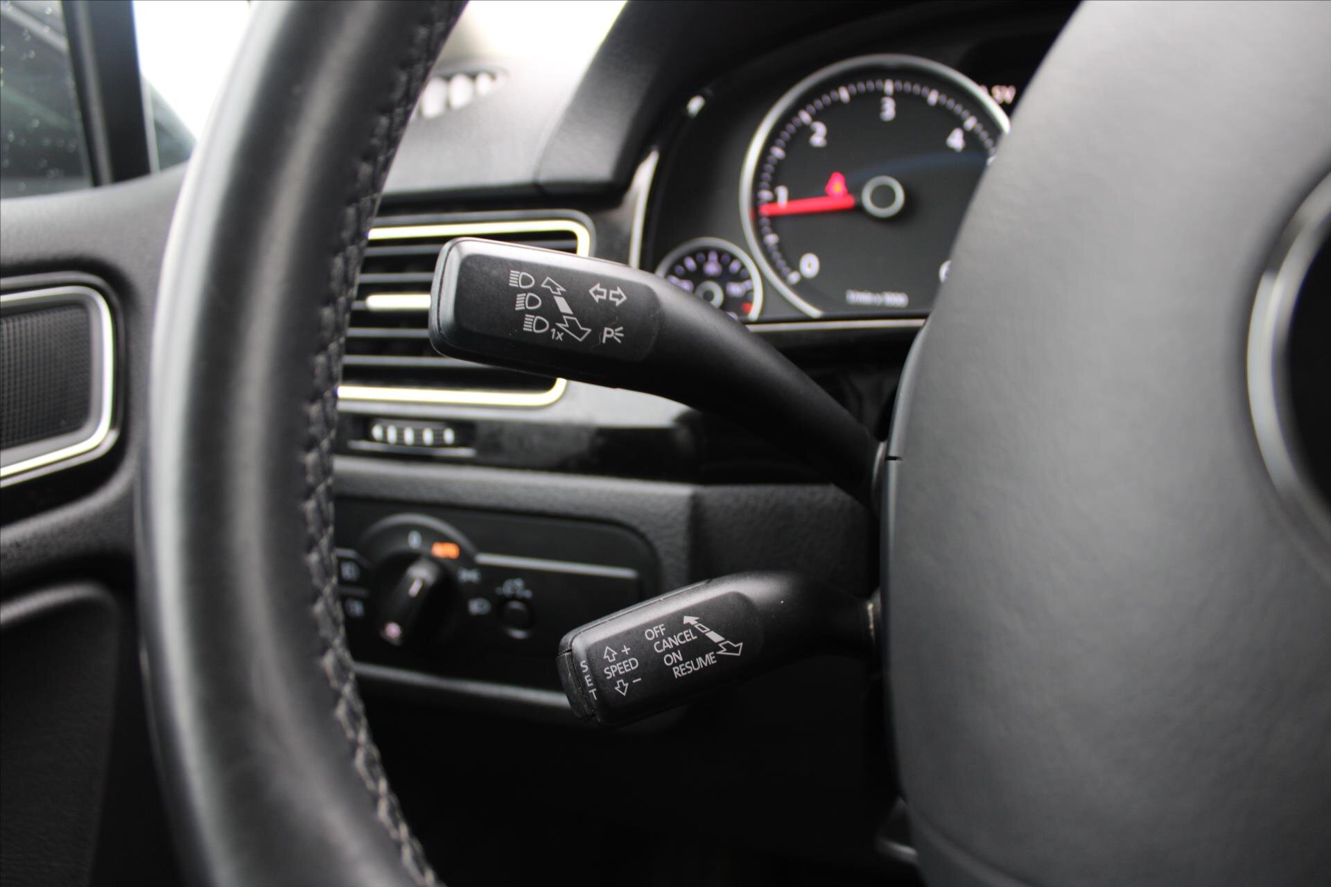 Volkswagen Touareg SUV 3,0 l 193 kw