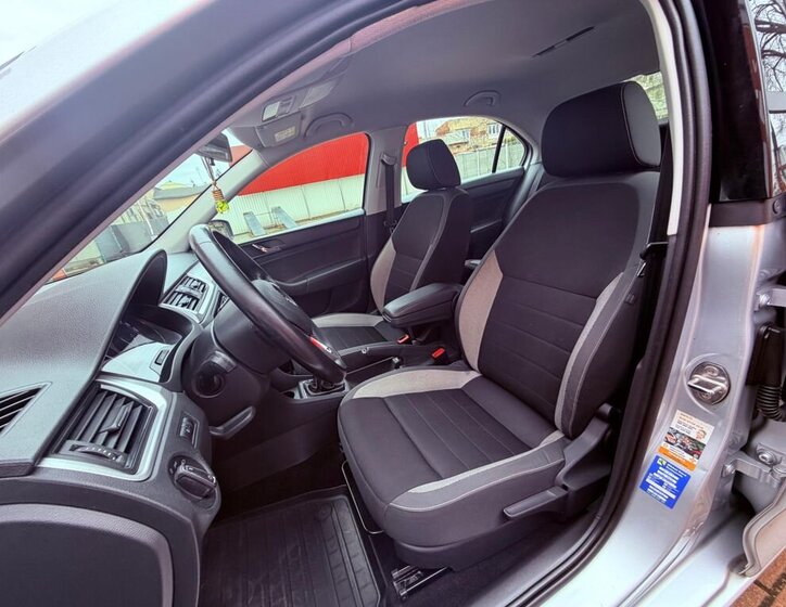 Škoda Rapid Liftback 1,4 l 66 kw