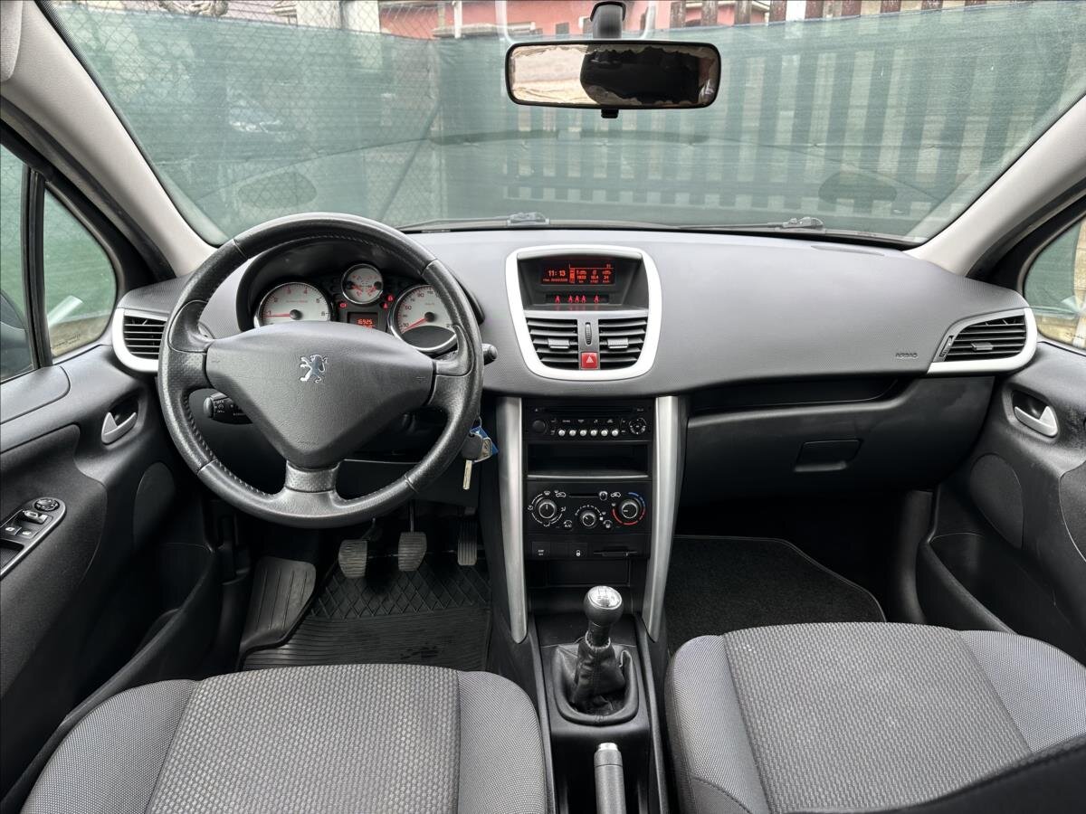 Peugeot 207 Hatchback 1,4 l 54 kw