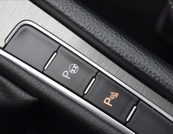 Volkswagen Golf Kombi 1,4 l 90 kw