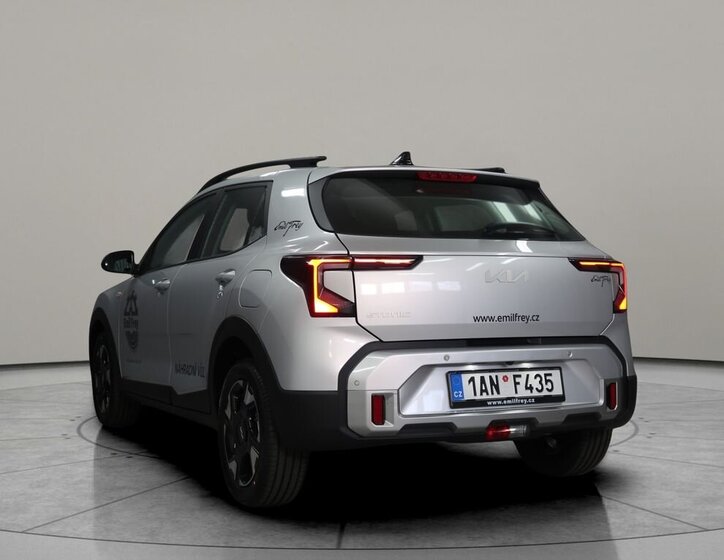 KIA Stonic Hatchback 998,0 74 kw