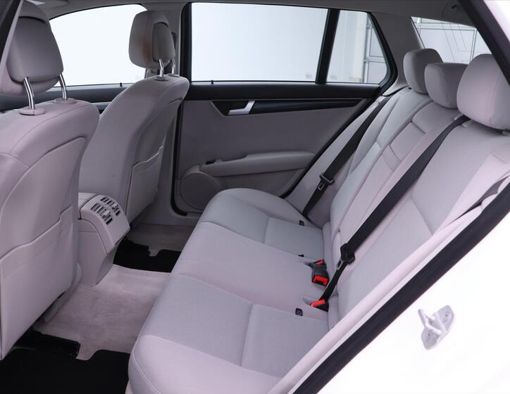 Mercedes-Benz Třídy C 15