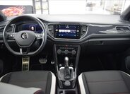 Volkswagen T-Roc 16