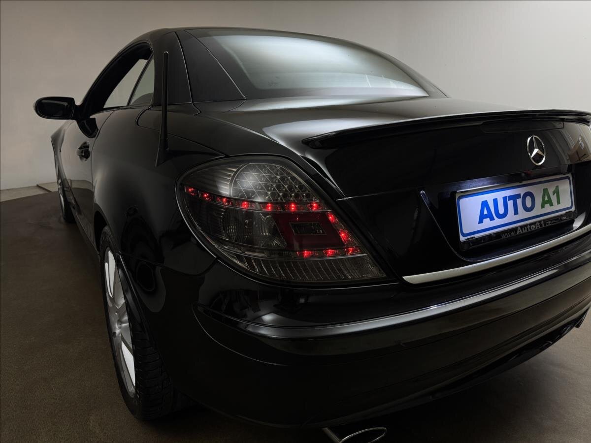 Mercedes-Benz SLK