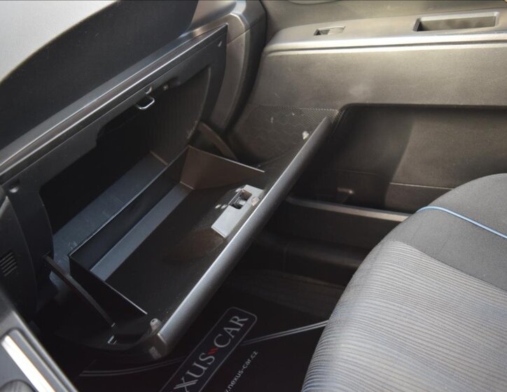 Mazda 5 Kombi 1,8 l 85 kw