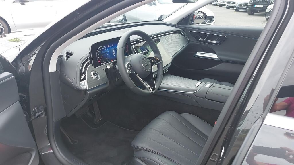 Mercedes-Benz Třídy E Sedan / Limuzína 2,0 l 145 kw