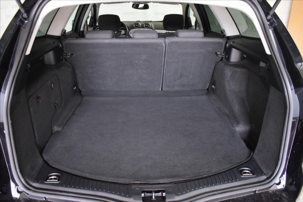 Ford Mondeo Kombi 2,0 l 96 kw