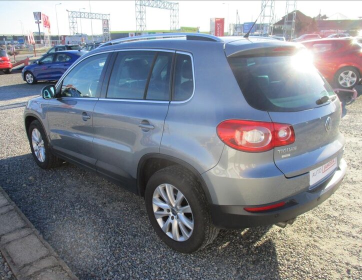 Volkswagen Tiguan SUV 2,0 l 103 kw