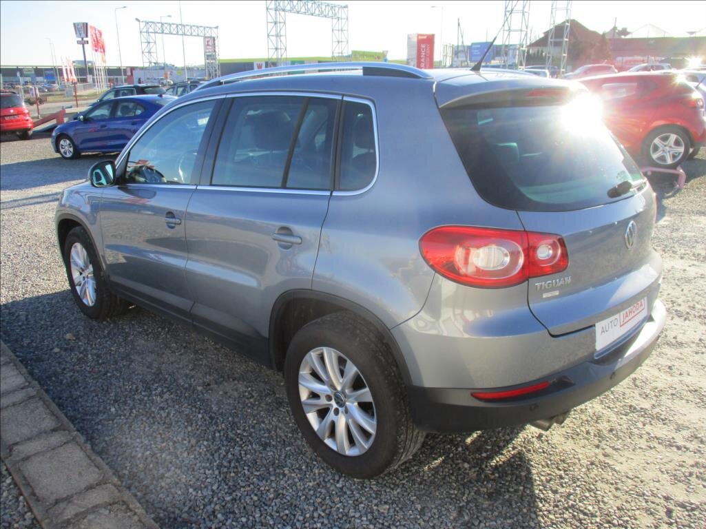 Volkswagen Tiguan SUV 2,0 l 103 kw