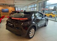 Toyota C-HR SUV / Terénní 1,8 l 103 kw