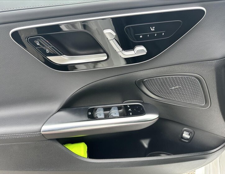 Mercedes-Benz Třídy C Sedan / Limuzína 2,0 l 145 kw