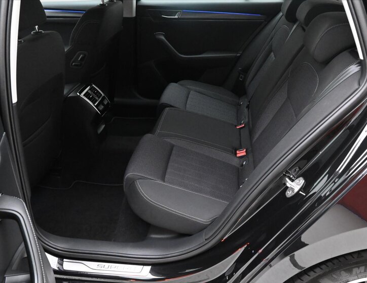 Škoda Superb Kombi 2,0 l 110 kw