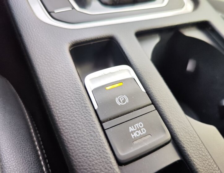 Volkswagen Passat Kombi 2,0 l 176 kw