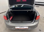 Volkswagen Passat Sedan / Limuzína 2,0 l 162 kw