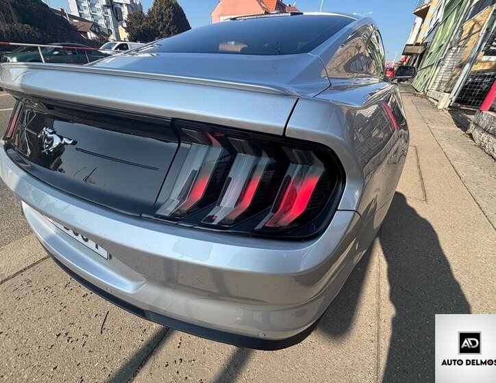 Ford Mustang Kupé 2,3 l 231 kw