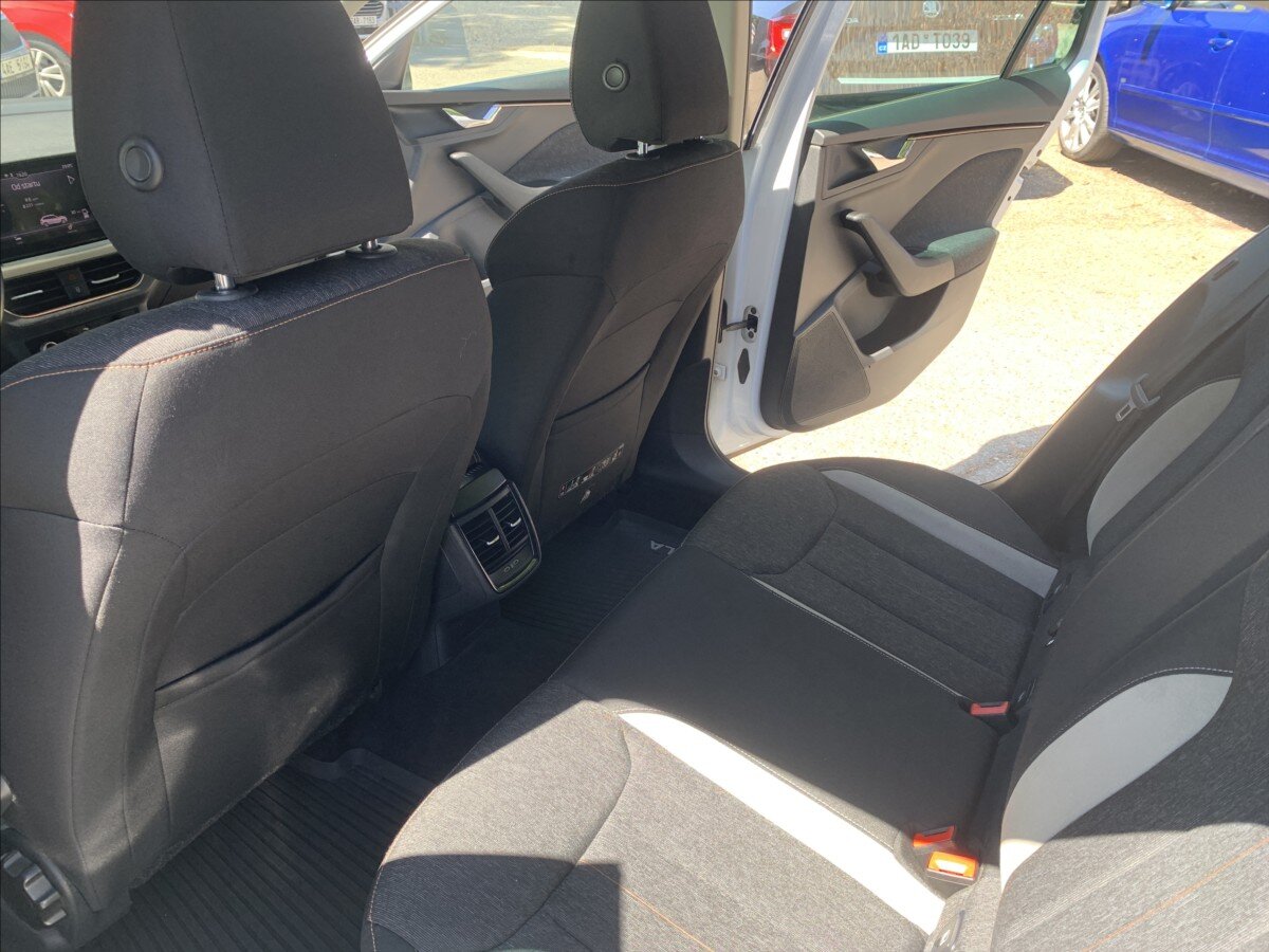 Škoda Scala Hatchback 1,5 l 110 kw