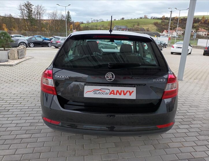 Škoda Rapid Hatchback 1,2 l 66 kw