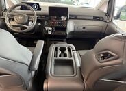 Hyundai Staria 8