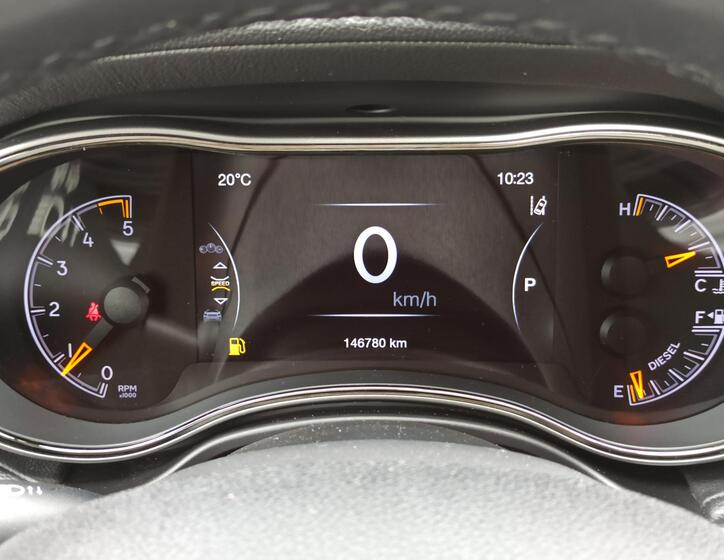 Jeep Grand Cherokee 18