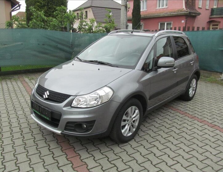 Suzuki SX4 Hatchback 1,6 l 88 kw
