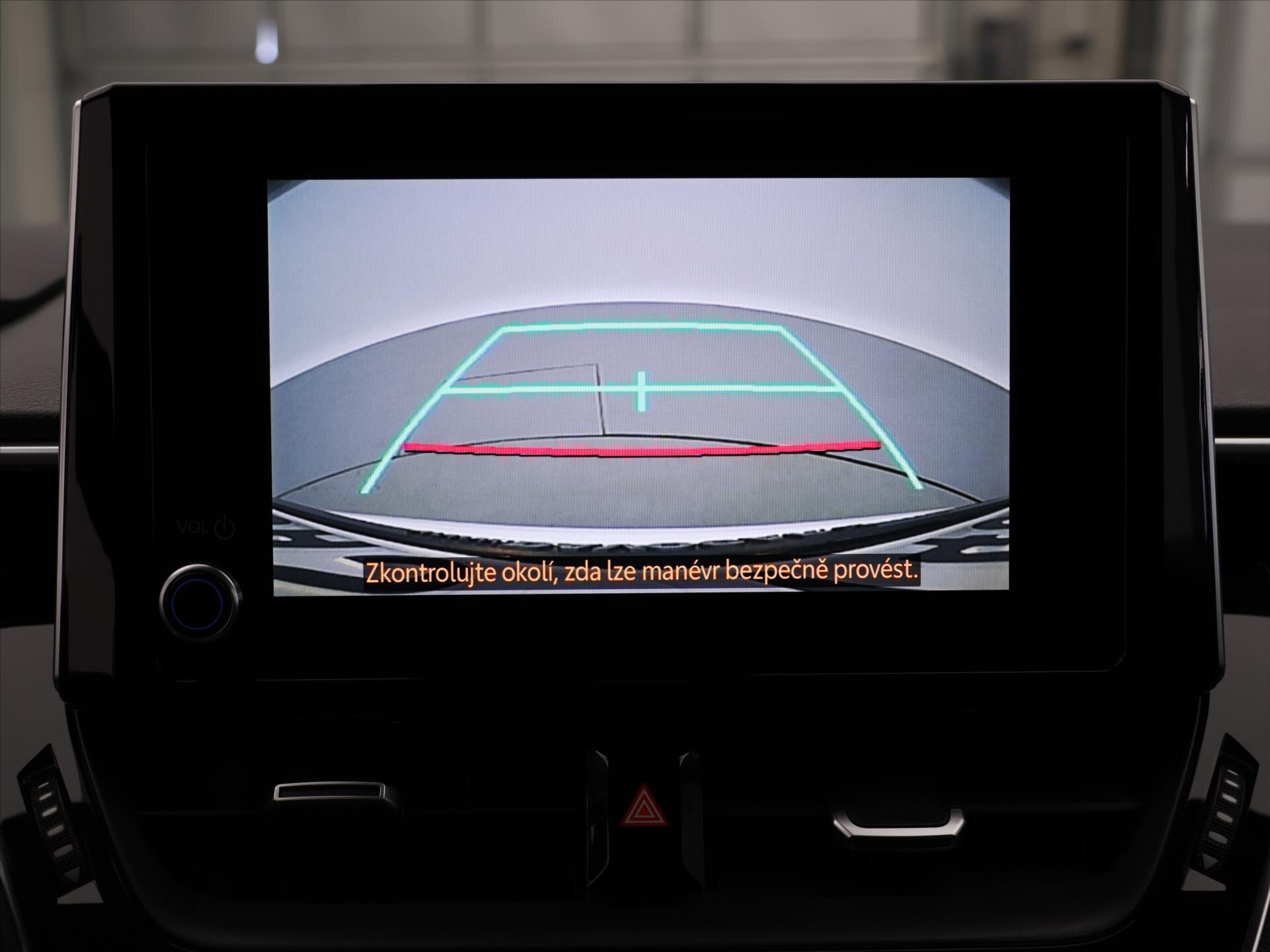 Toyota Corolla Sedan / Limuzína 1,5 l 92 kw