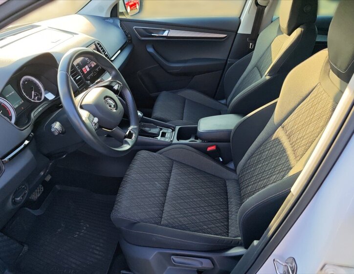 Škoda Karoq SUV 1,5 l 110 kw