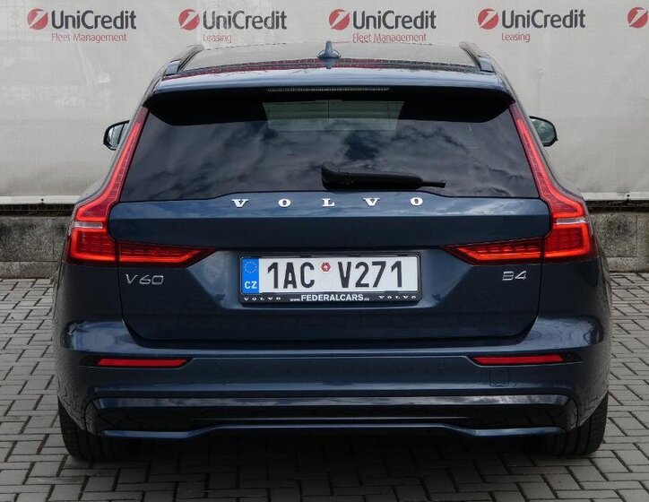 Volvo V60 Kombi 2,0 l 145 kw