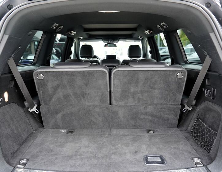 Mercedes-Benz GLS 13