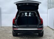 Volvo XC90 25