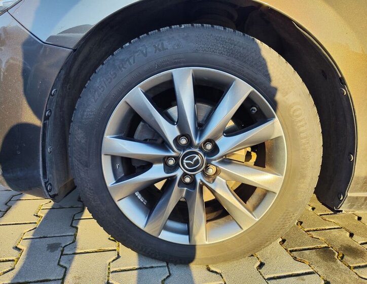 Mazda 6 Sedan 2,0 l 121 kw