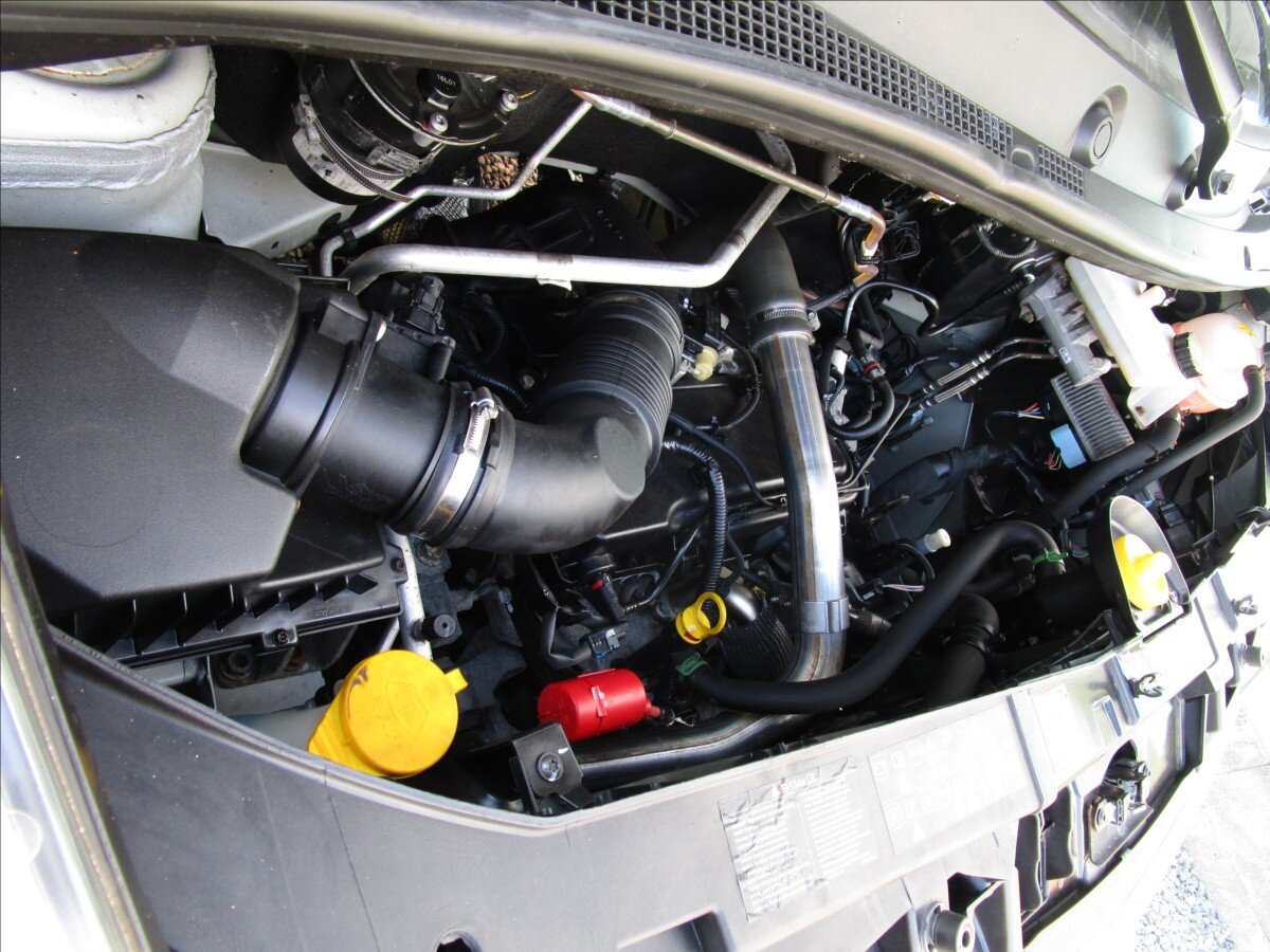 Opel Movano Skříň 2,3 l 96 kw