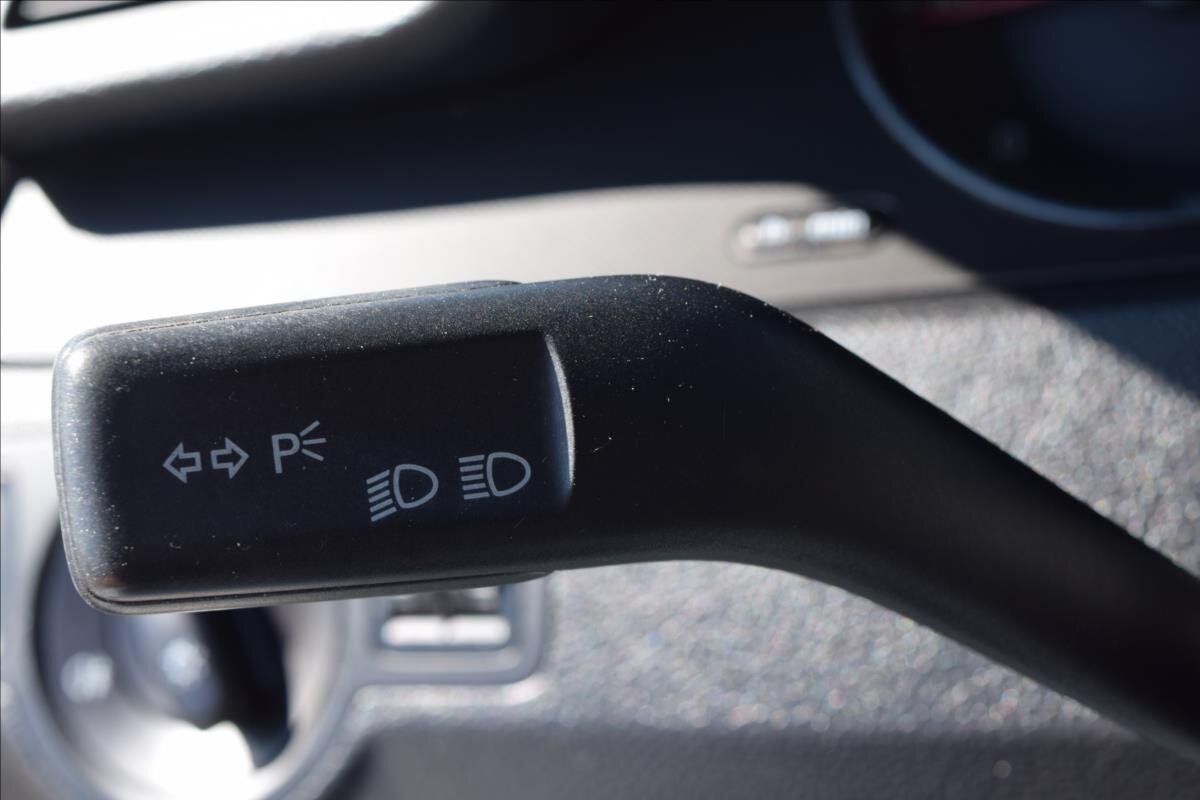 Volkswagen Passat Kombi 1,9 l 77 kw